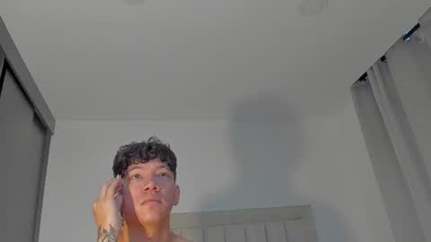Juliiiiian online show from July 22, 11:13 am