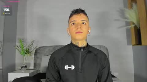 IAN CASTILLO online show from July 25, 11:07 am