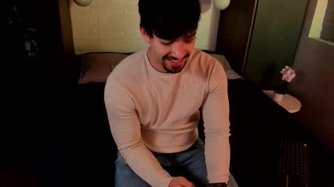 Ian Davis online show from October 21, 12:08 pm