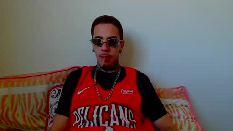 Snapshot of icaro0223 chatting on October 9, 1:16 pm icaro0223 online show from October 9, 1:16 pm