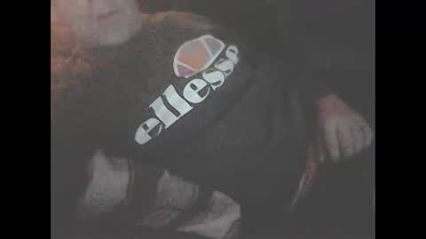 Snapshot of icemandude chatting on January 19, 10:06 am icemandude online show from January 19, 10:06 am