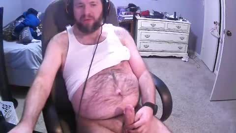 Snapshot of icemeetsfire6969 chatting on October 18, 4:39 am icemeetsfire online show from October 18, 4:39 am