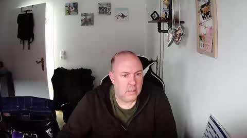 iceoli123 online show from February 16, 4:27 pm