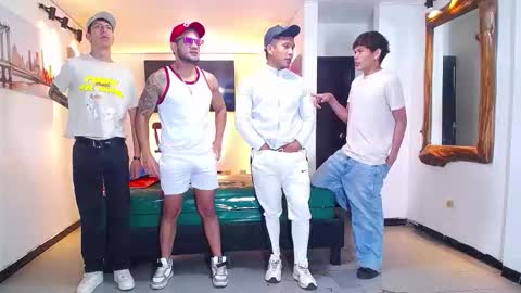 THOMAS AND DAMIAND online show from December 14, 1:07 pm