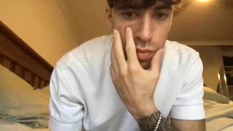 icyninesix online show from February 18, 3:53 am