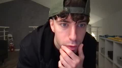 icyninesix online show from January 2, 5:29 pm