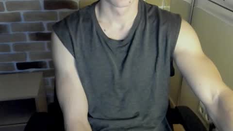 yo online show from November 7, 7:28 pm