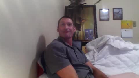 Snapshot of ifoundthegspot chatting on October 15, 11:12 pm Darthmark420 online show from October 15, 11:12 pm