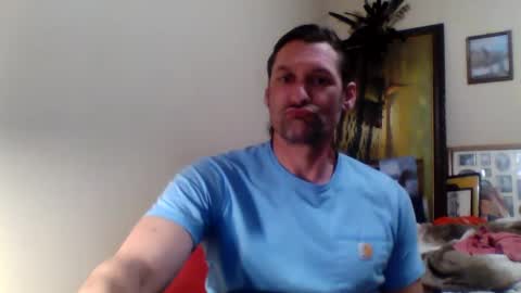 Snapshot of ifoundthegspot chatting on February 26, 3:42 am Darthmark420 online show from February 26, 3:42 am