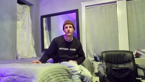 Amiri Roue online show from December 22, 5:34 am