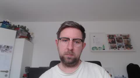 ner d online show from January 25, 10:40 am