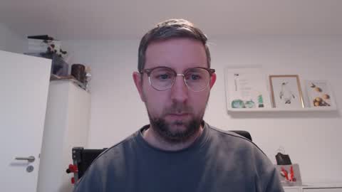 ner d online show from December 19, 8:24 am