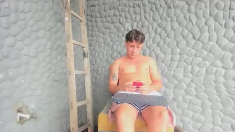 Iham online show from December 22, 5:32 pm