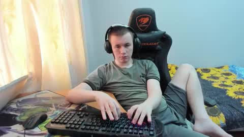 iliaskris online show from October 22, 9:35 am