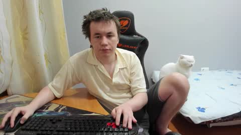 iliaskris online show from January 11, 2:04 am