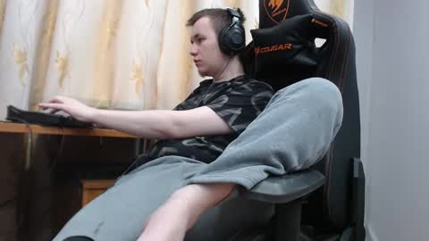 lord online show from November 22, 9:20 am