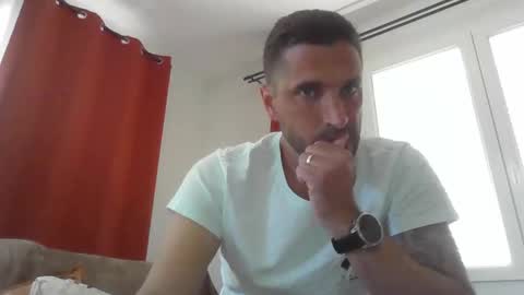 illela1387 online show from April 15, 11:43 am