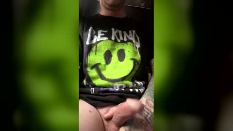 illustrated-man online show from December 5, 3:30 pm