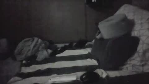 iloveitall86 online show from October 26, 6:15 am