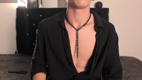 Snapshot of im__thomas chatting on September 29, 4:22 am IM  THOMAS online show from September 29, 4:22 am