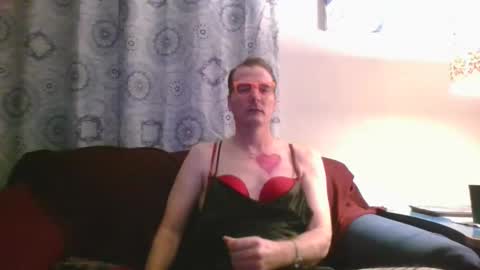 ima2here1 online show from October 18, 3:11 am