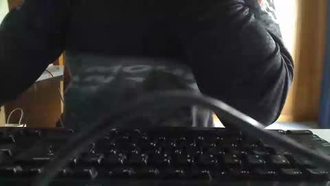 Aussie Guy online show from June 2, 4:02 am
