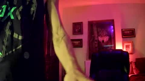 imtru online show from March 3, 7:50 am