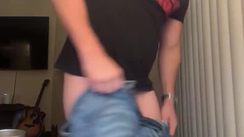 Inmate1993 online show from April 6, 7:31 am