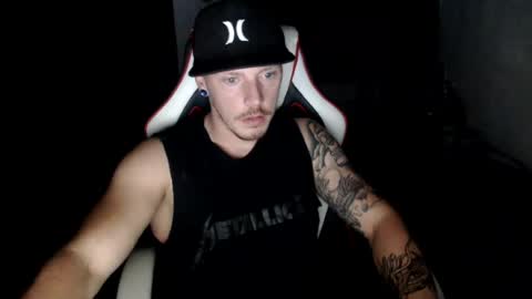 incognitobanditoxx online show from July 27, 8:38 pm