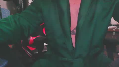 Jadedfox online show from March 2, 5:01 am