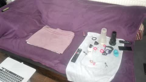 indian_exhibitionist online show from February 5, 10:50 pm