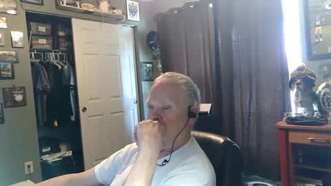 Papa online show from May 31, 7:37 pm