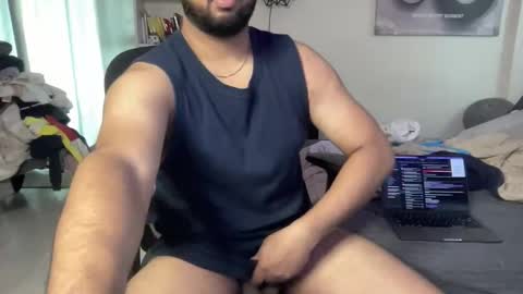 indianhorny20 online show from September 11, 10:36 am