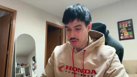 Lucas online show from February 14, 7:20 pm