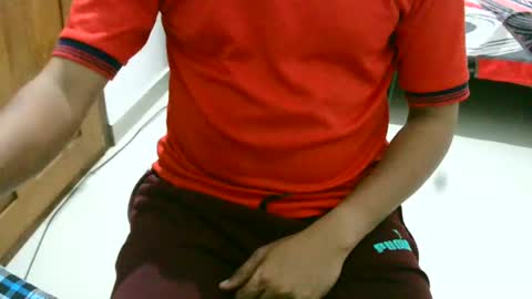 Inglorious Hairy Uncut online show from December 2, 10:48 am