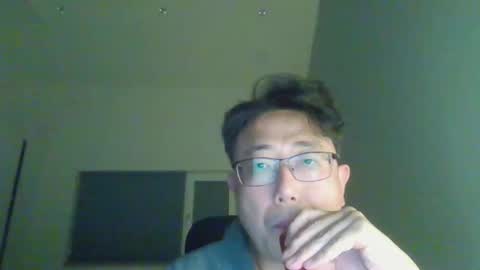 insuclee197641 online show from December 21, 11:40 am