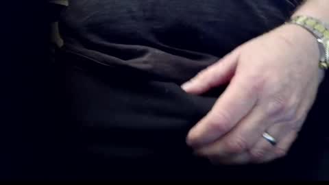 iphorny online show from April 2, 9:22 pm