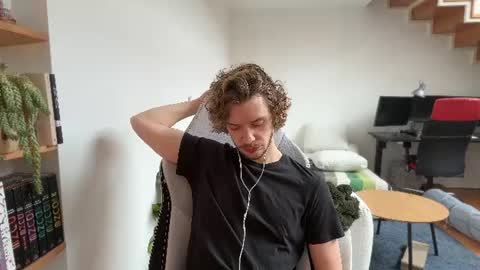 Sam online show from June 14, 10:39 am