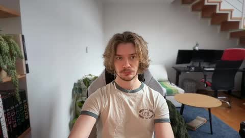 Sam online show from June 10, 11:01 am