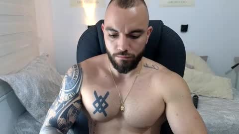 Isaac carter online show from September 19, 11:54 am