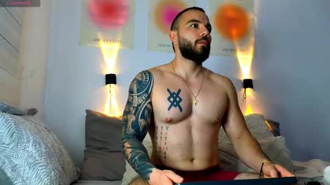 Isaac carter online show from March 8, 8:29 am