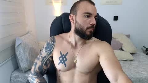 Isaac carter online show from September 18, 11:45 am