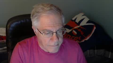 islesman22 online show from October 2, 1:31 am