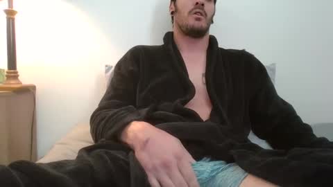 italianstallion69123 online show from December 2, 8:20 pm