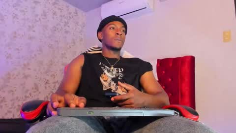 itanxfor online show from November 28, 1:46 pm