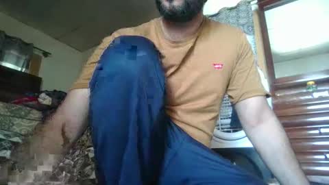Snapshot of its_me_2323 chatting on October 13, 8:20 am its_me_2323 online show from October 13, 8:20 am