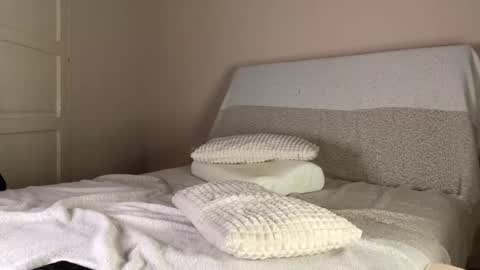 Maxx online show from April 16, 1:27 am