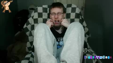    online show from January 8, 10:37 pm