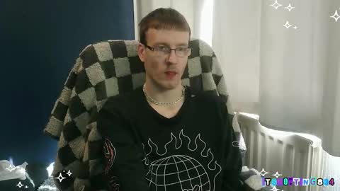    online show from March 5, 12:23 pm