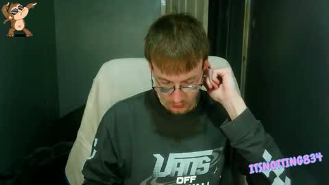 Snapshot of itsnotting834 chatting on September 12, 7:47 pm online show from September 12, 7:47 pm